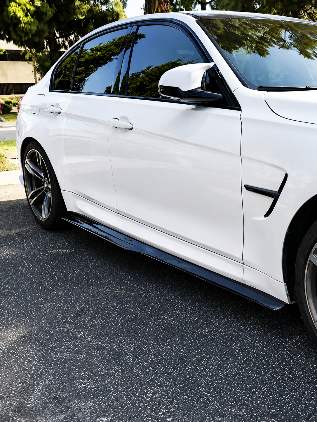 BMW F80M3/F82M4 PSM SIDE SKIRTS GLOSS BLACK